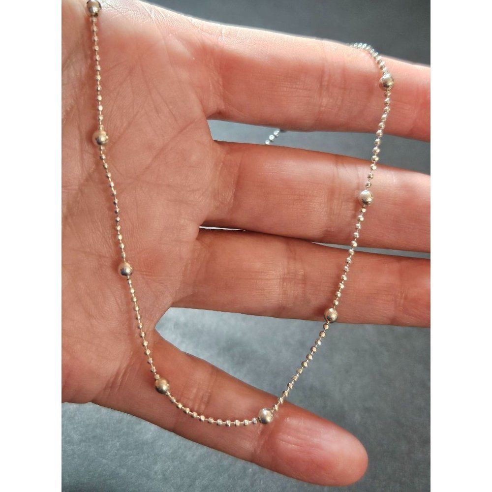 Silver tone Liz Claiborne choker necklace 13-16"